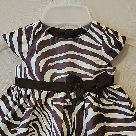 GAP 2-PIECE BROWN AND IVORY ZEBRA PRINT DRESS AND PANTIES, SIZE 3-6 MONTHS - NEW - Picture 2 of 9